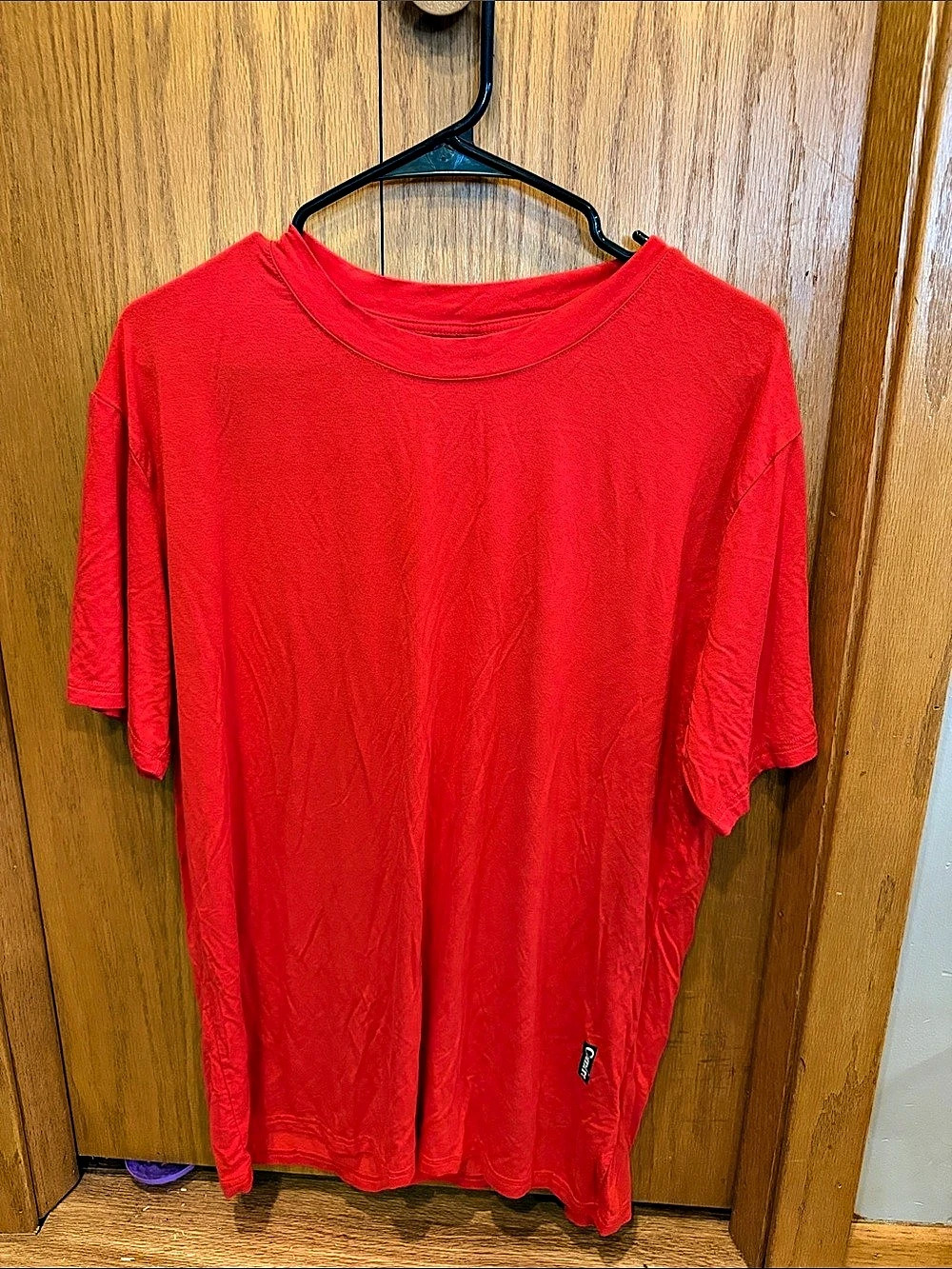 Comfrt Red Short Sleeve Tee Size Medium Like New